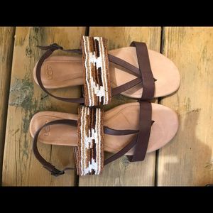 Ugg sandal